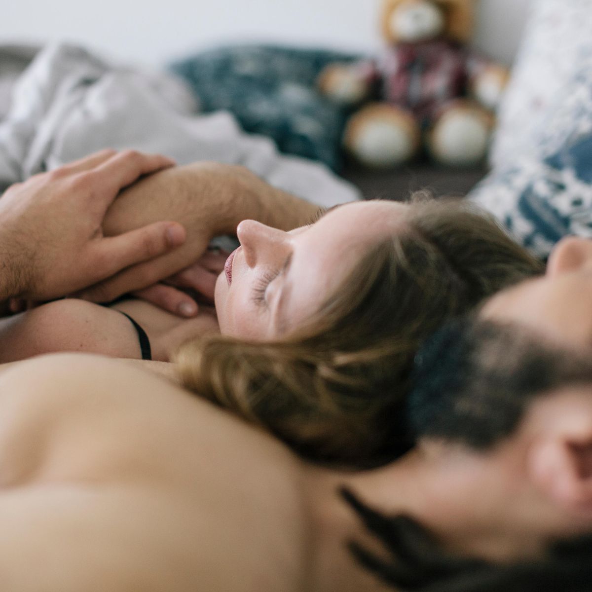 Pornofilme im schlaf